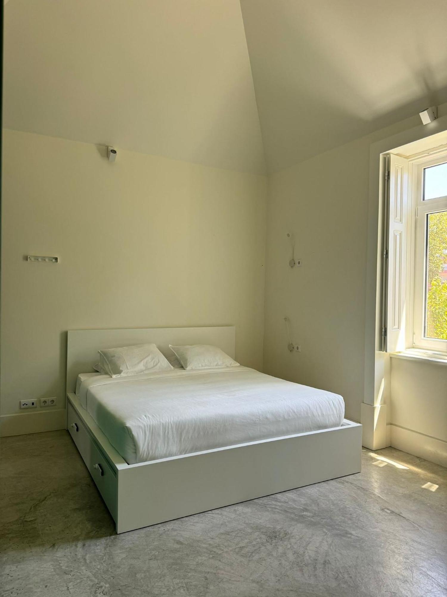 Surf & Sea Suites Parede Bagian luar foto